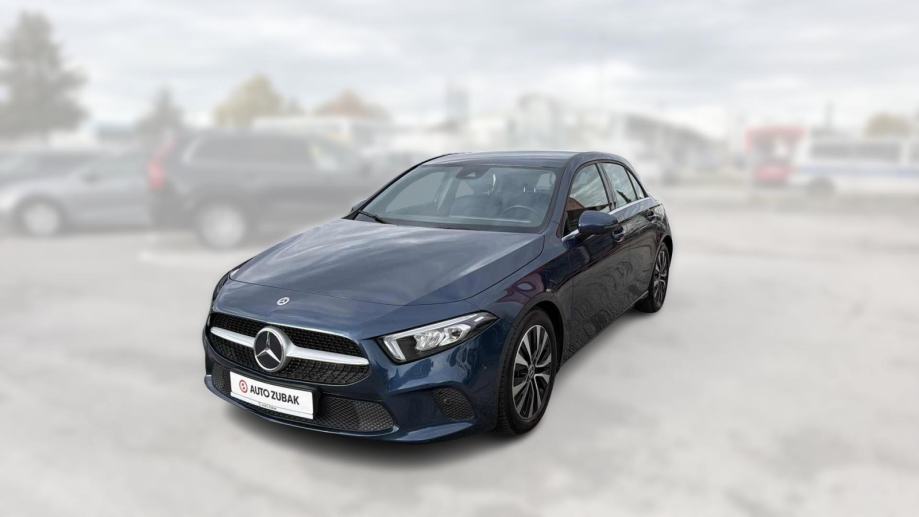 MERCEDES-BENZ A-CLASS 2022 • PREMIUM jamstvo • AutoZubak Rabljena, fotografija 2