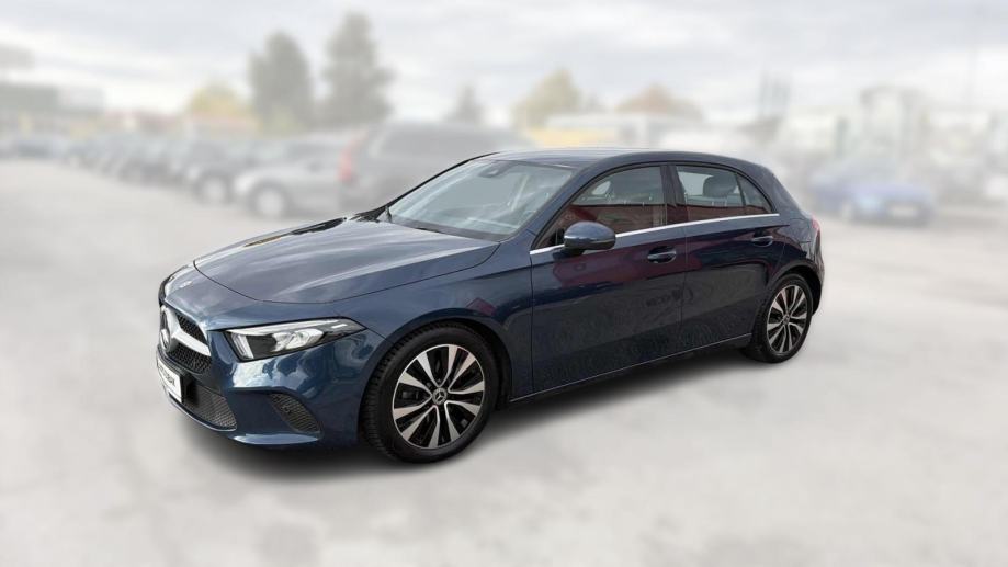 MERCEDES-BENZ A-CLASS 2022 • PREMIUM jamstvo • AutoZubak Rabljena, fotografija 3