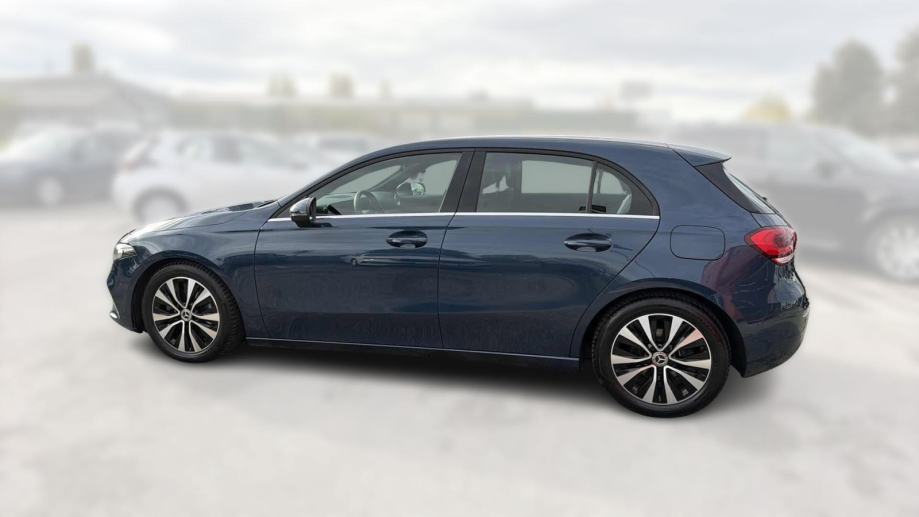 MERCEDES-BENZ A-CLASS 2022 • PREMIUM jamstvo • AutoZubak Rabljena, fotografija 6