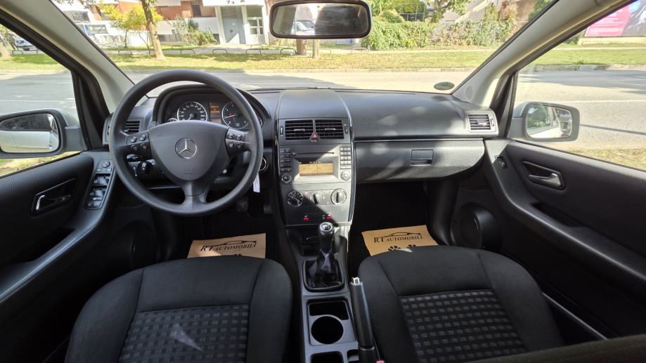 Mercedes-Benz A-klasa 160, BLUE EFFICIENCY, 1.vl, klima, TOP STANJE..., fotografija 14