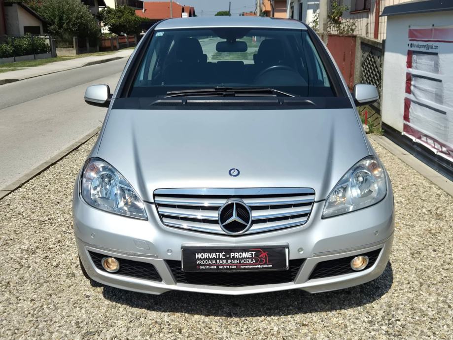 Mercedes-Benz A-klasa 160 CDI BlueEfficiency,servisiran,odličan, fotografija 3