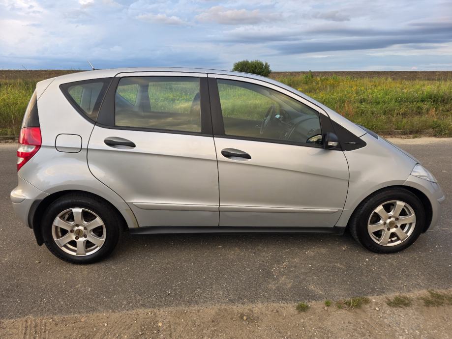MERCEDES-BENZ A-KLASA 160 CDI...KLIMA,ALU FELGE,REG.GODINU DANA !, fotografija 9