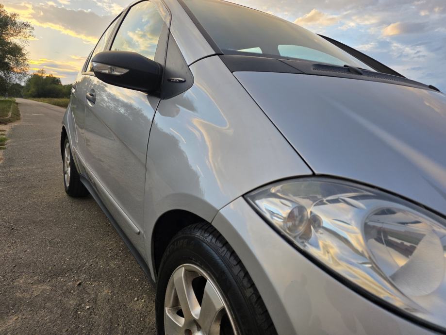 MERCEDES-BENZ A-KLASA 160 CDI...KLIMA,ALU FELGE,REG.GODINU DANA !, fotografija 11