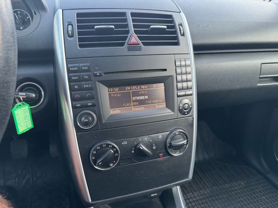 Mercedes-Benz A-klasa 160 CDI, KLIMA, fotografija 7