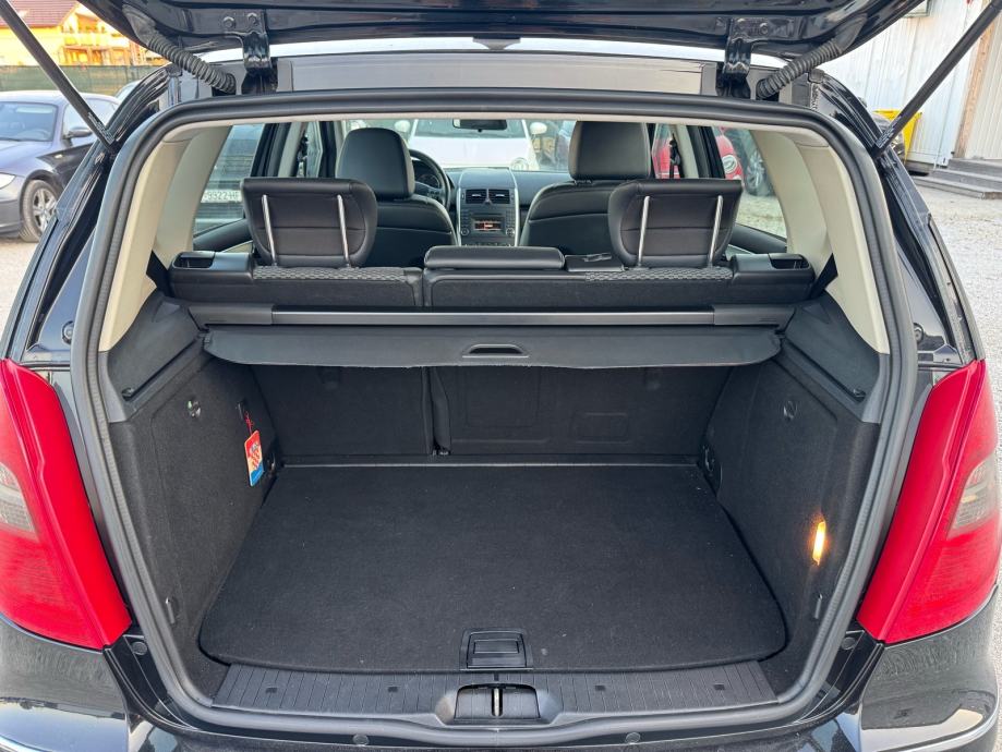 Mercedes-Benz A-klasa 160 CDI, KLIMA, fotografija 9