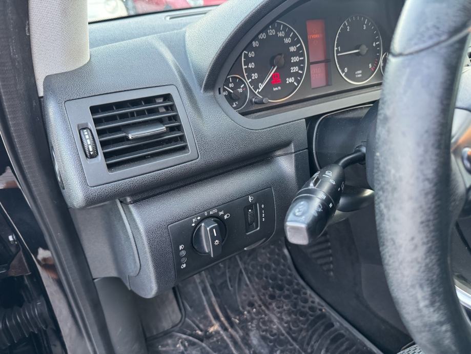 Mercedes-Benz A-klasa 160 CDI, KLIMA, fotografija 14