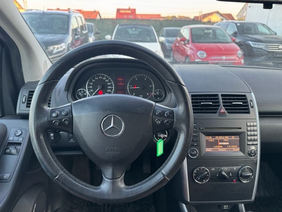 Mercedes-Benz A-klasa 160 CDI, KLIMA, fotografija 17