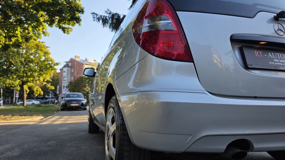 Mercedes-Benz A-klasa 160 CDI, samo 119.000 km, klima, TOP STANJE..., fotografija 8
