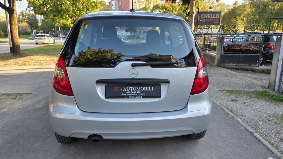Mercedes-Benz A-klasa 160 CDI, samo 119.000 km, klima, TOP STANJE..., fotografija 6