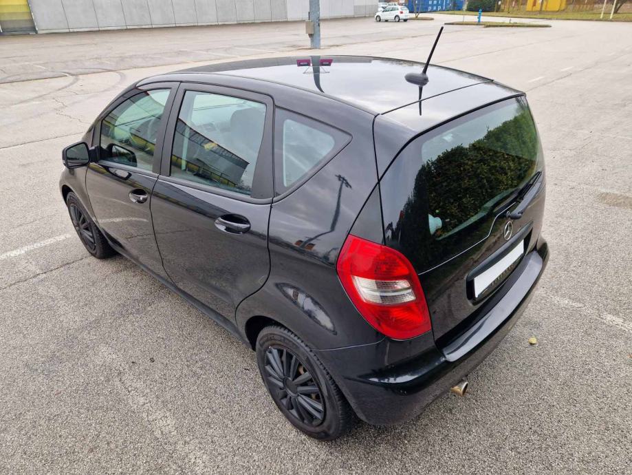 Mercedes-Benz A-klasa 160, fotografija 19