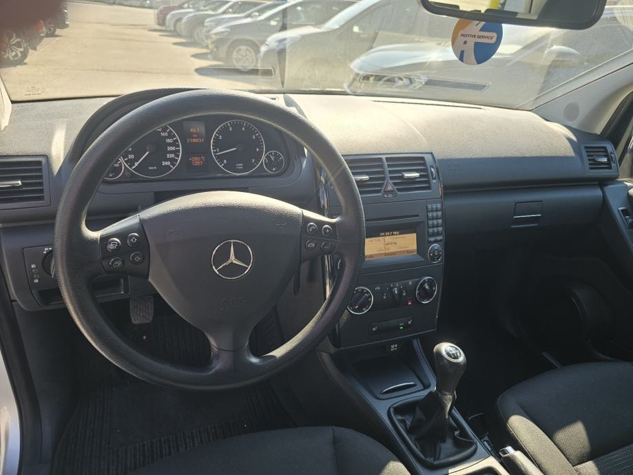 Mercedes-Benz A-klasa 160*2010 godina*Garancija 1 godina*, fotografija 17