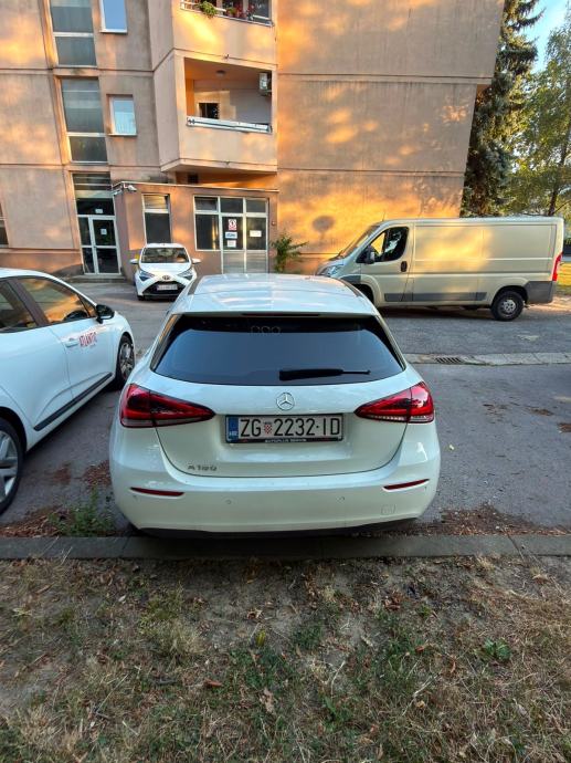Mercedes-Benz A-klasa 180 automatik, fotografija 4