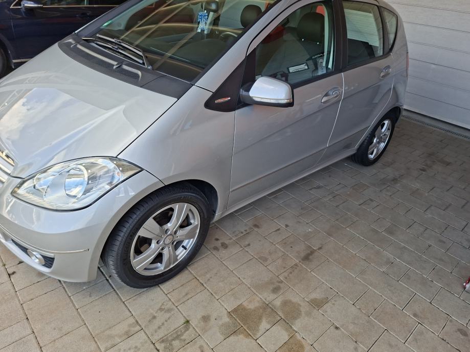 Mercedes-Benz A-klasa 180 CDI AVANTGARDautomatik, fotografija 2