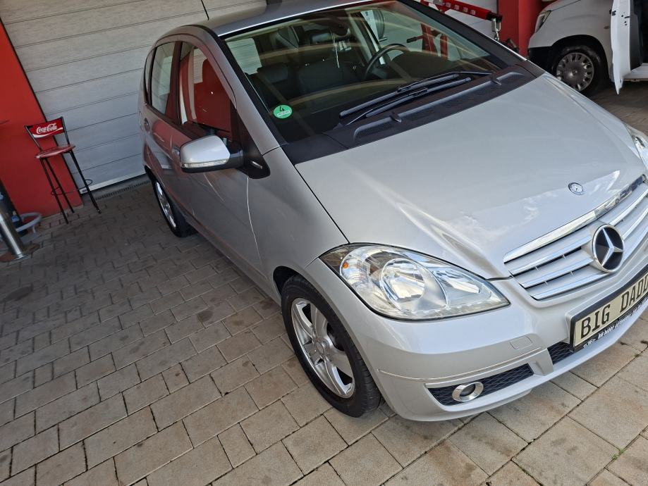 Mercedes-Benz A-klasa 180 CDI AVANTGARDautomatik, fotografija 4
