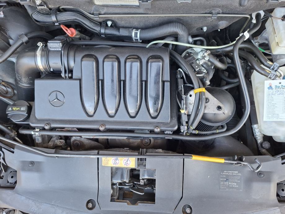 Mercedes-Benz A-klasa 180 CDI AVANTGARDautomatik, fotografija 17