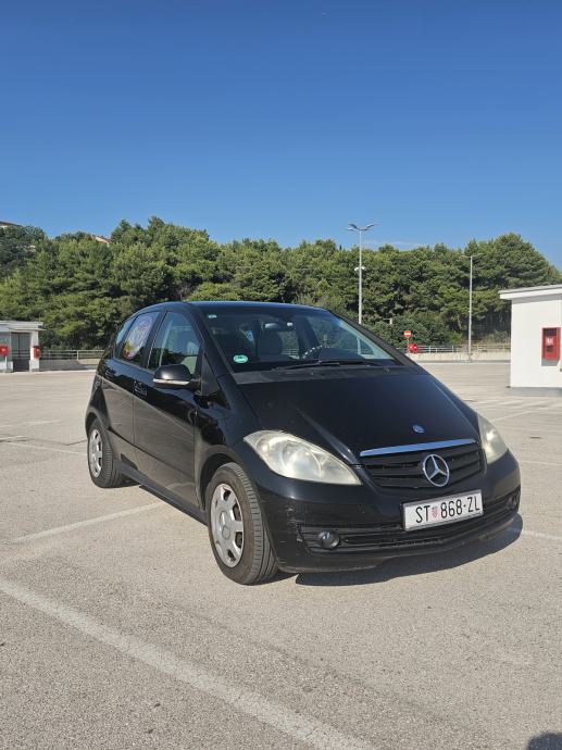 Mercedes-Benz A-klasa 180 CDI registriran do 9/2027, pogled izvana - slika 2