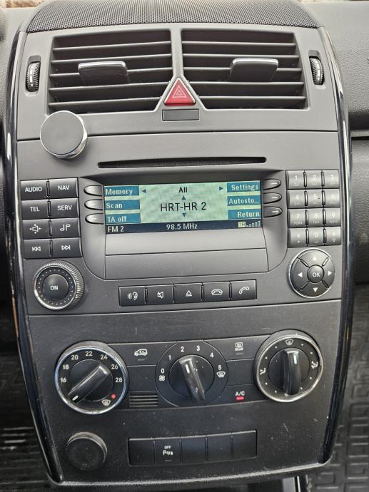 Mercedes-Benz A-klasa 180 CDI, fotografija 9
