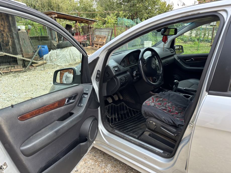 Mercedes-Benz A-klasa 180 CDI, fotografija 6