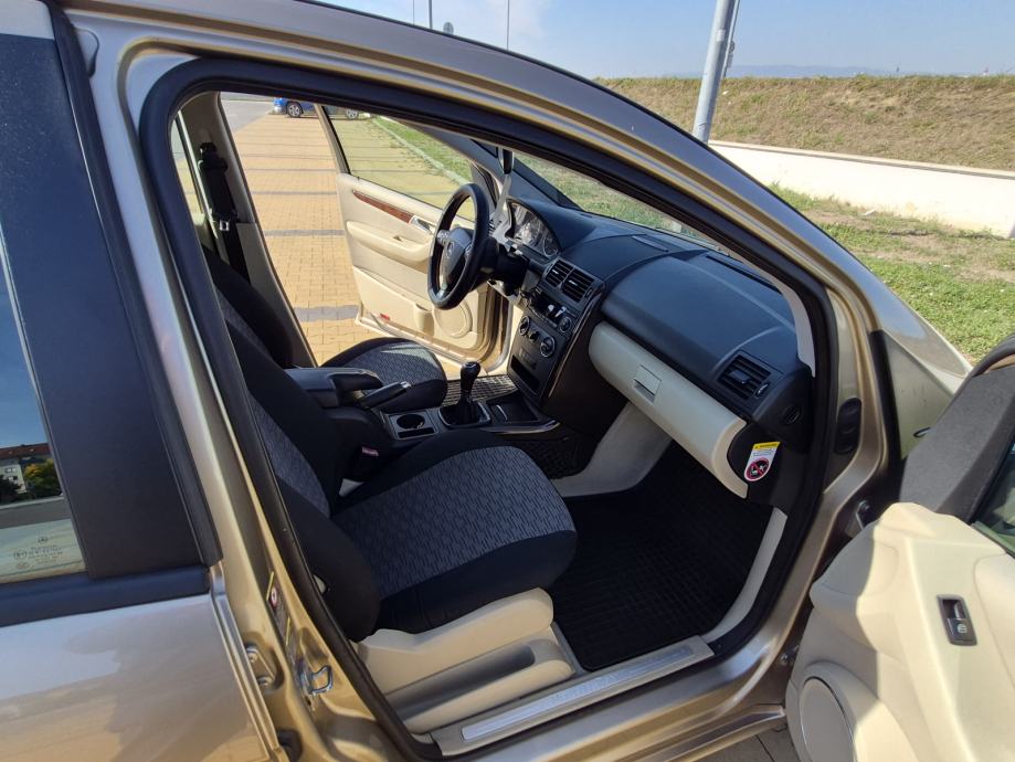 Mercedes-Benz A-klasa 180 CDI, fotografija 8