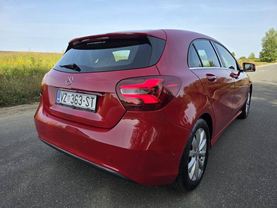 MERCEDES-BENZ A-KLASA 180 d AUTOMATIK !, fotografija 6