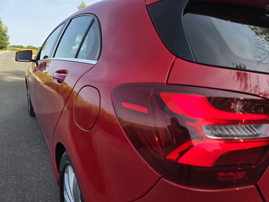 MERCEDES-BENZ A-KLASA 180 d AUTOMATIK !, fotografija 4