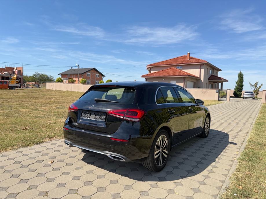 Mercedes-Benz A-klasa 180 d automatik, fotografija 3