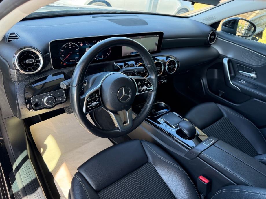 Mercedes-Benz A-klasa 180 d automatik, fotografija 9