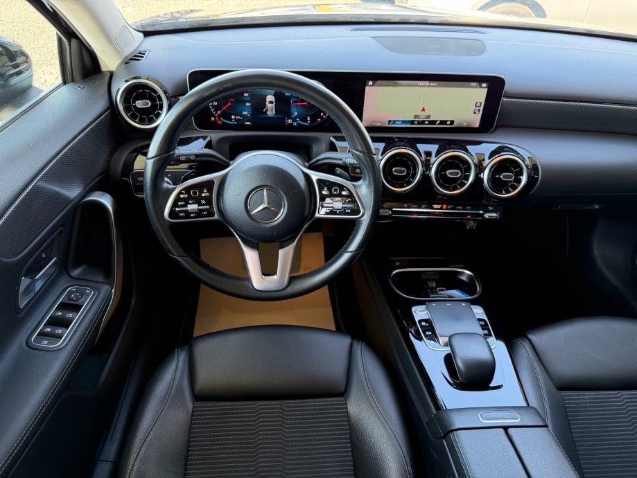 Mercedes-Benz A-klasa 180 d automatik, fotografija 12