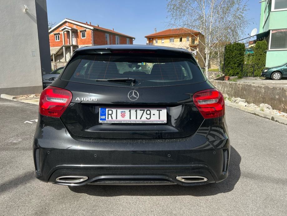 Mercedes-Benz A-klasa 180 d automatik, fotografija 11