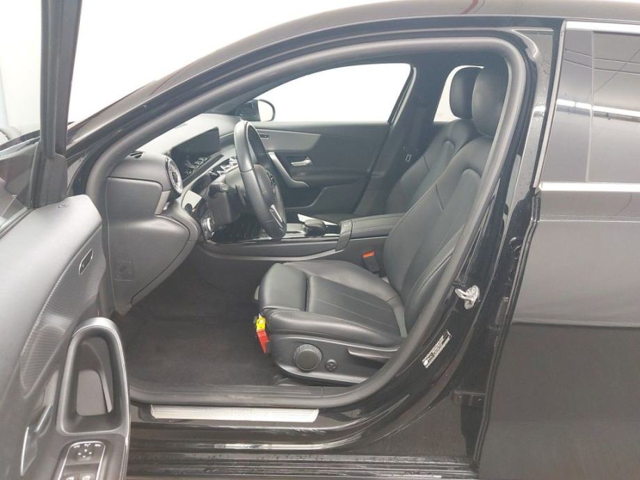 Mercedes-Benz A-klasa 180 D - LEASING BEZ UČEŠĆA I JAMCA, fotografija 2