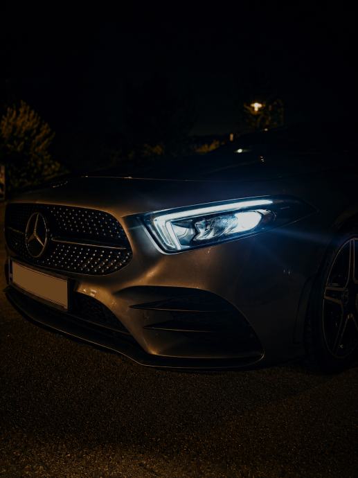 Mercedes-Benz A180d Sedan AMG Line automatik, fotografija 16