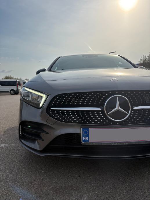 Mercedes-Benz A180d Sedan AMG Line automatik, fotografija 2