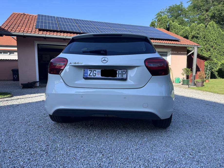 Mercedes-Benz A-klasa 180 d, fotografija 2