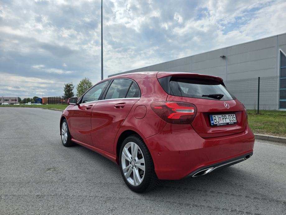 Mercedes-Benz A-klasa 180 d, *URBAN*, TOP stanje, fotografija 6