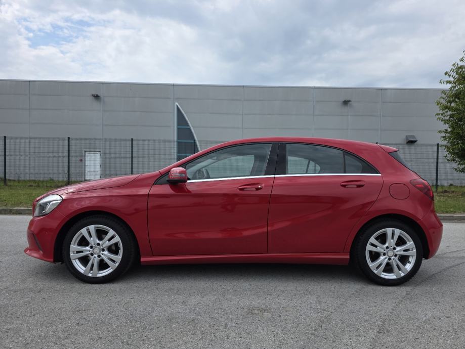 Mercedes-Benz A-klasa 180 d, *URBAN*, TOP stanje, fotografija 7