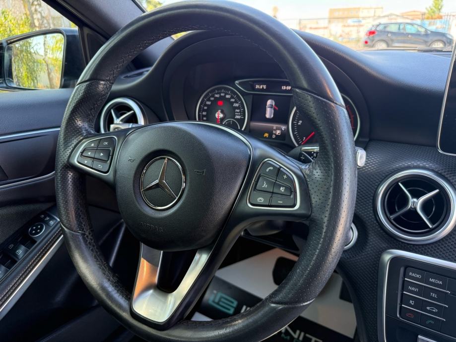 Mercedes-Benz A-klasa 180d AMG LEASING BEZ UČEŠĆA, NAVI, AUTOMAT, LED, fotografija 20