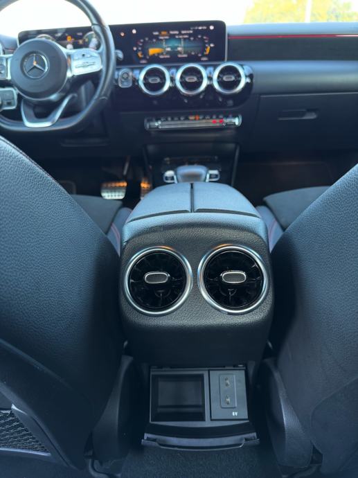 Mercedes-Benz A klasa 180d/ Limuzina/ AMG full, fotografija 13