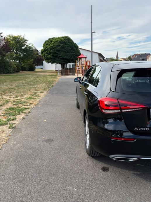 Mercedes-Benz A-klasa 200 automatik, fotografija 13