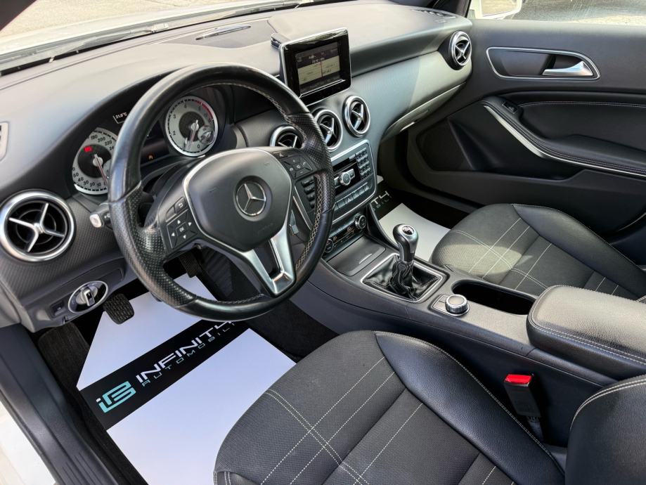 Mercedes-Benz A-klasa 200 CDI AMG MERCEDESOV MOTOR NAVI 136kS BI/XENON, fotografija 12