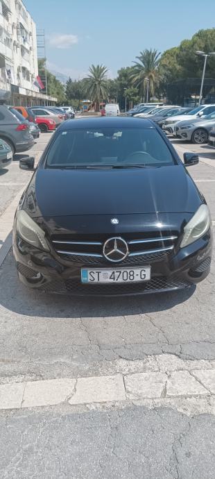 Mercedes-Benz A-klasa 220 d, fotografija 8