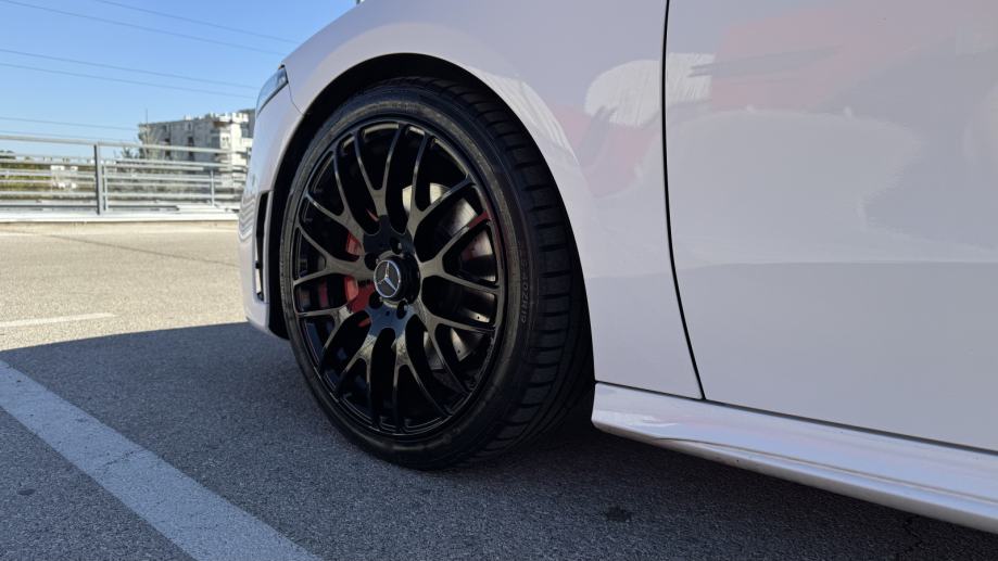Mercedes A 220 AMG Line • 190 KS • automatik • 2 seta kotača 19", fotografija 10
