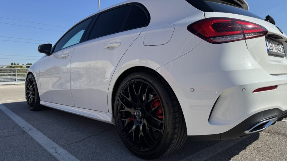 Mercedes A 220 AMG Line • 190 KS • automatik • 2 seta kotača 19", fotografija 9