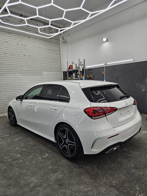 Mercedes-Benz A-klasa 220d / AMG Night Edition paket / Automatik G8, fotografija 4