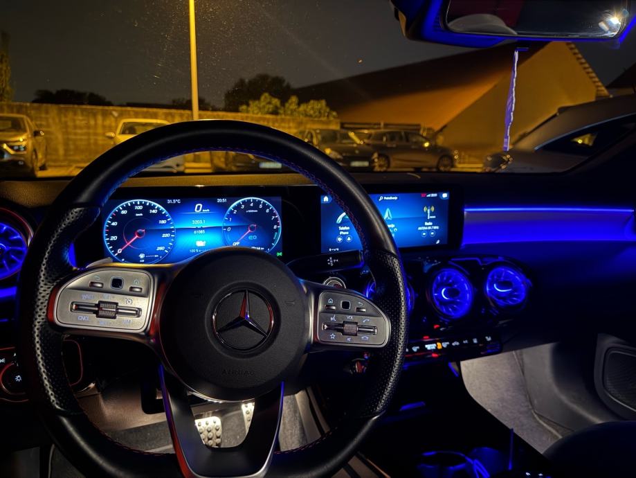 Mercedes-Benz A-klasa 250 AMG automatik, fotografija 12
