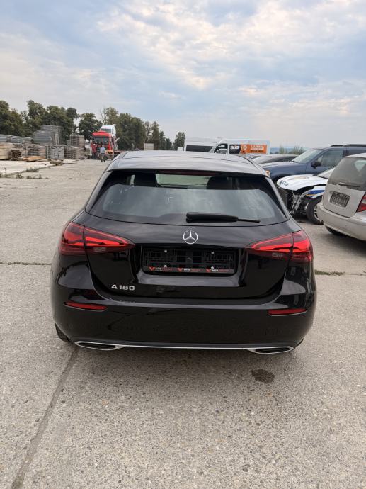 Mercedes-Benz A-klasa A 180, fotografija 6