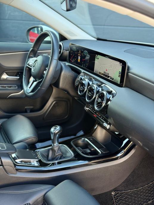 Mercedes Benz A-200 Sport, fotografija 6