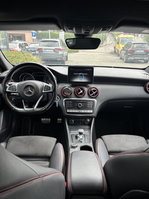 Mercedes-Benz A-klasa A 45 AMG, fotografija 9