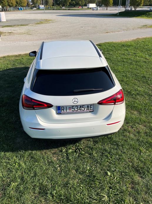 Mercedes-Benz A180 d 2.0 motor automatik, fotografija 7