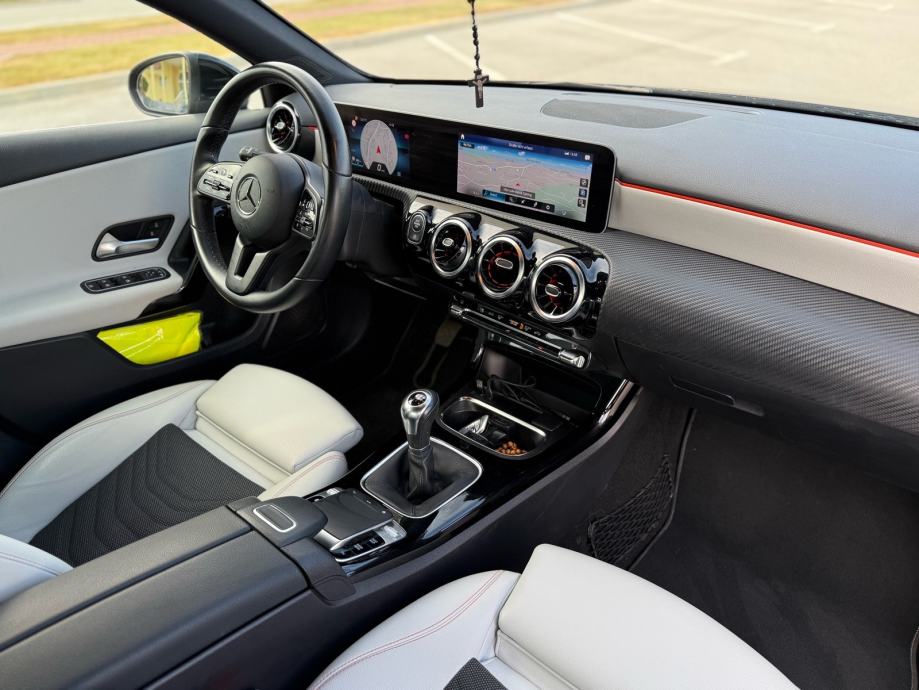 Mercedes-Benz A200/Sport/Kamera/Velika Navi/TOP STANJE! Leasing moguc!, fotografija 10