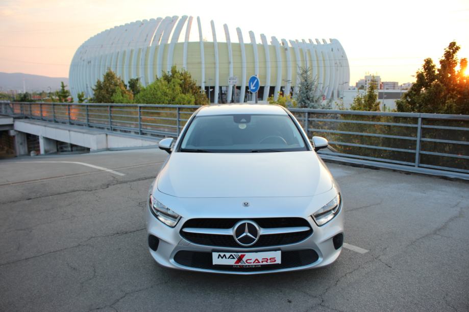 Mercedes Benz A200d Progressive•Virtual Cockpit•Gr.sjedala•MBUX•Senzor, fotografija 7